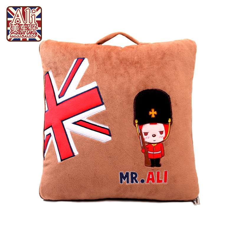 阿狸汽车两用空调被抱枕 大号夏季办公靠垫被子 卡通可爱车用靠枕