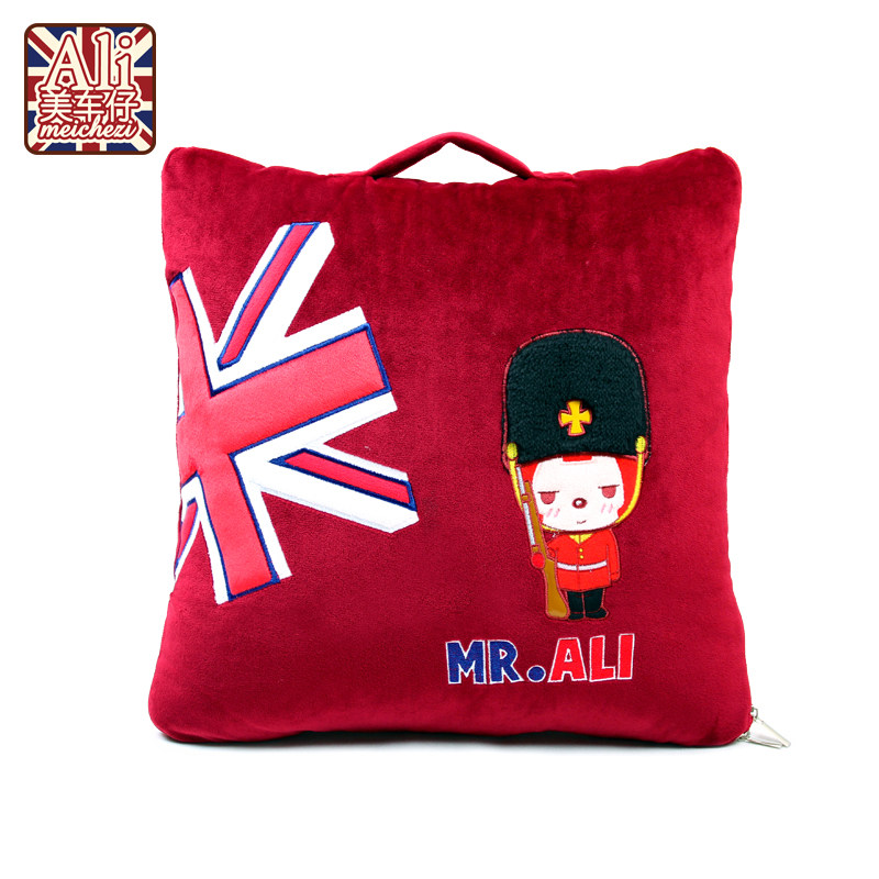 阿狸汽车两用空调被抱枕 大号夏季办公靠垫被子 卡通可爱车用靠枕